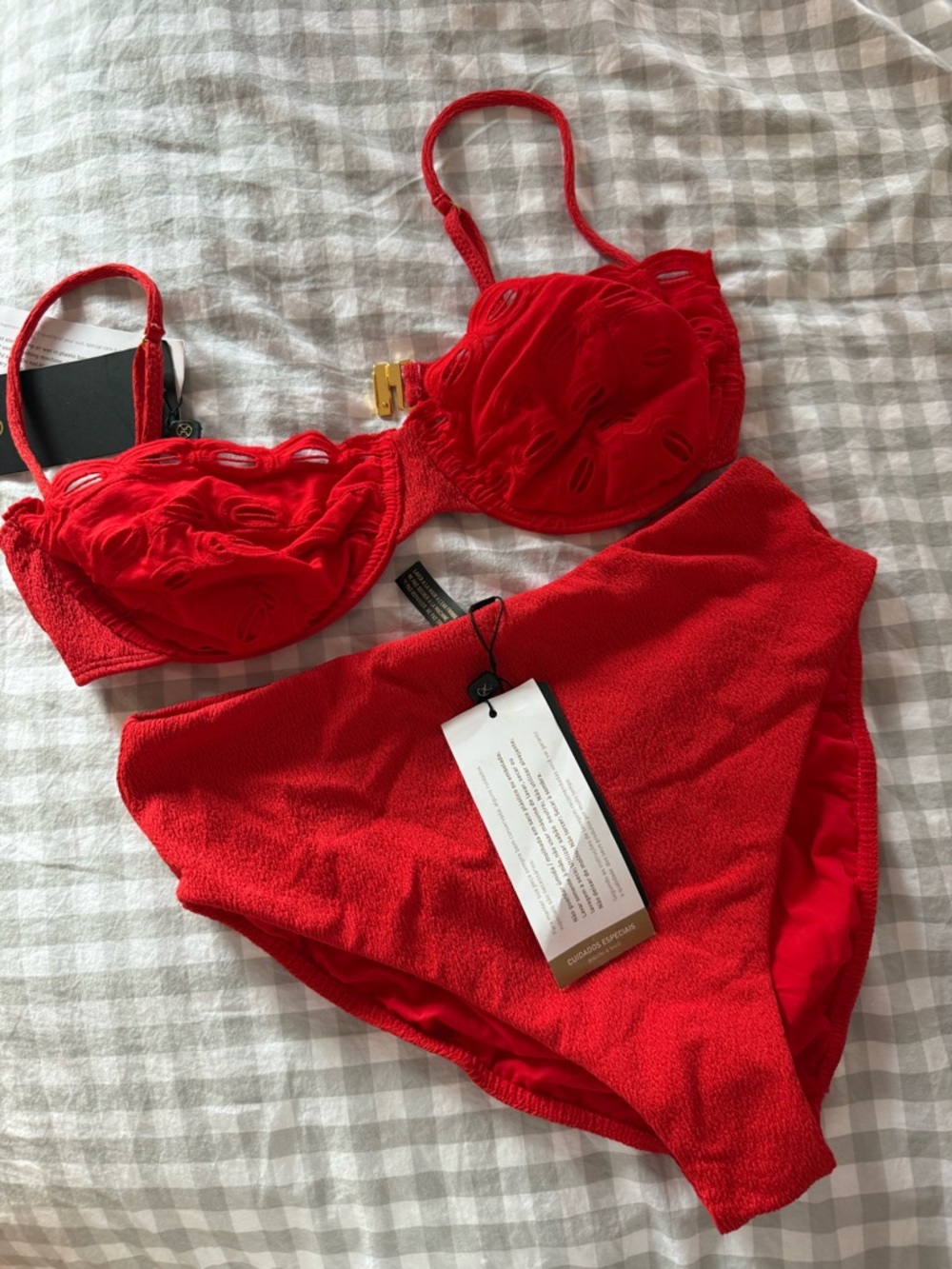 NEVER WORN Red Women's Bikini Set - VIX paulahermanny